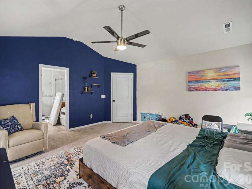 1949 Boulder Court, Gastonia, NC 28054.  MLS# CAR4416177, YatesRealty ID 49008. 