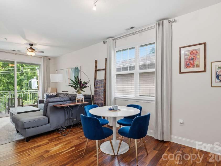1308 Kenilworth Avenue, Charlotte, NC 28203.  MLS# CAR4386700, YatesRealty ID 4901. 