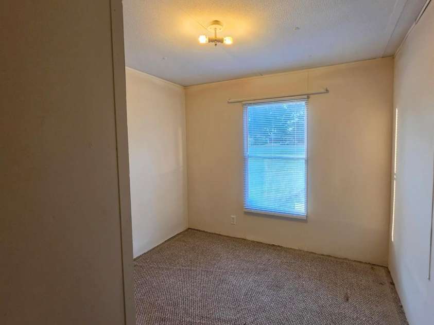 902 Barry Oak Road, Cleveland, NC 27013.  MLS# CAR4420904, YatesRealty ID 49010. 
