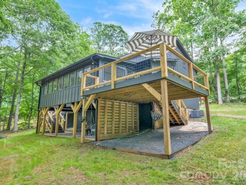 2281 Old Nc Highway 16 Highway, Jefferson, NC 28640.  MLS# CAR4413688, YatesRealty ID 49012. 