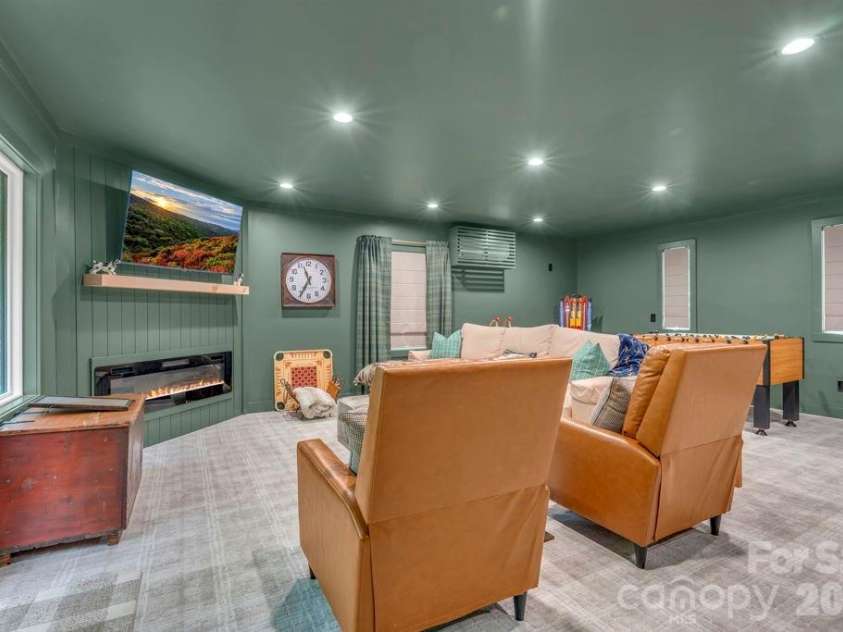 2281 Old Nc Highway 16 Highway, Jefferson, NC 28640.  MLS# CAR4413688, YatesRealty ID 49012. 