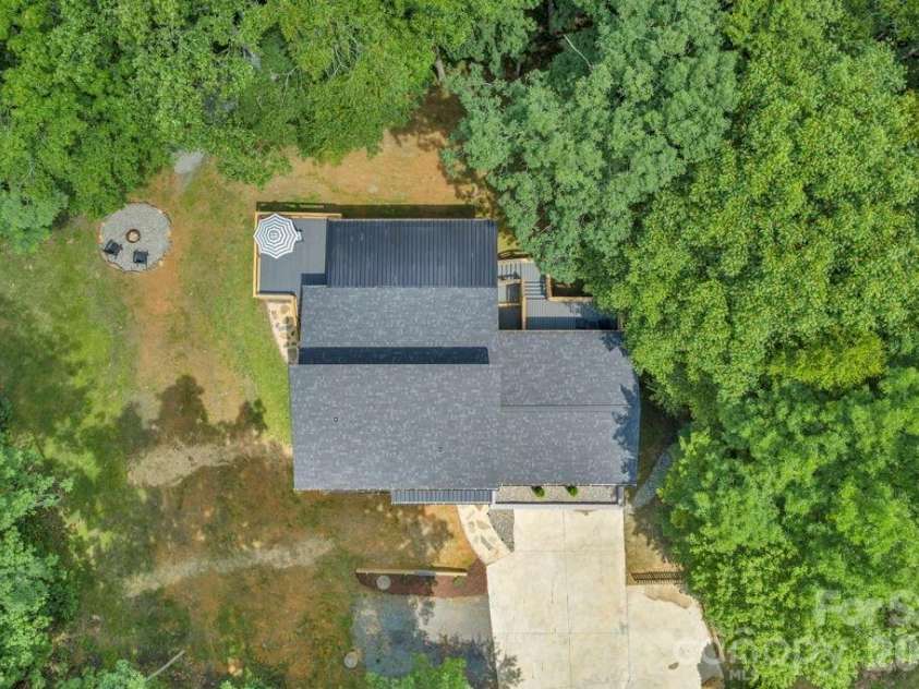 2281 Old Nc Highway 16 Highway, Jefferson, NC 28640.  MLS# CAR4413688, YatesRealty ID 49012. 