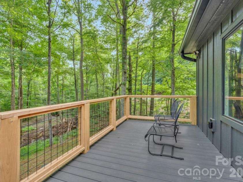 2281 Old Nc Highway 16 Highway, Jefferson, NC 28640.  MLS# CAR4413688, YatesRealty ID 49012. 