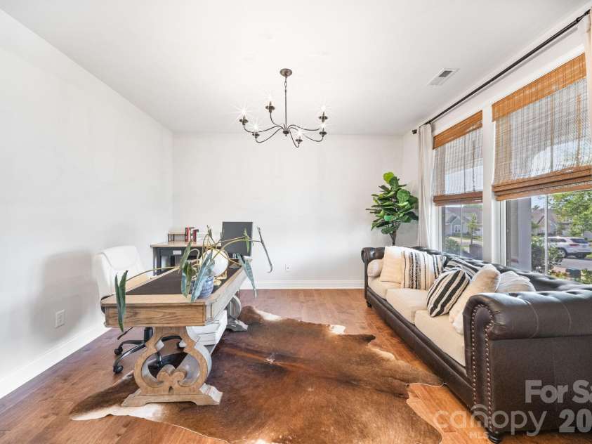16139 Tulloch Road, Charlotte, NC 28278.  MLS# CAR4415851, YatesRealty ID 49013. 