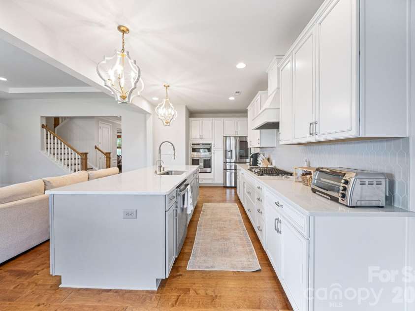 16139 Tulloch Road, Charlotte, NC 28278.  MLS# CAR4415851, YatesRealty ID 49013. 