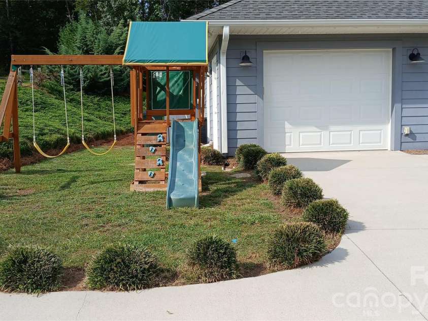 329 Springwood Drive, Valdese, NC 28690.  MLS# CAR4419407, YatesRealty ID 49016. 