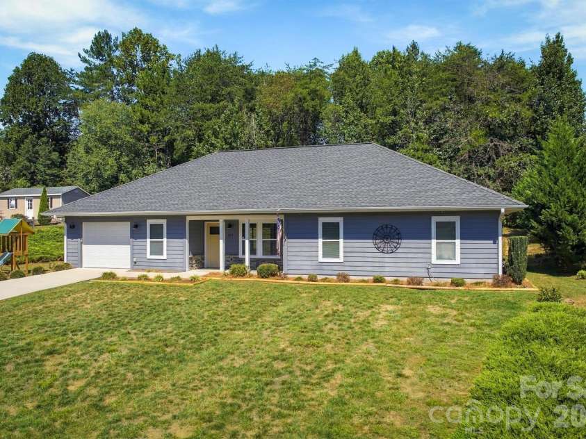 329 Springwood Drive, Valdese, NC 28690.  MLS# CAR4419407, YatesRealty ID 49016. 