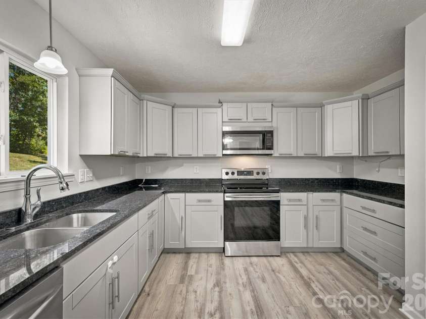 329 Springwood Drive, Valdese, NC 28690.  MLS# CAR4419407, YatesRealty ID 49016. 