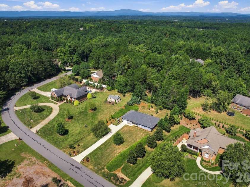 329 Springwood Drive, Valdese, NC 28690.  MLS# CAR4419407, YatesRealty ID 49016. 