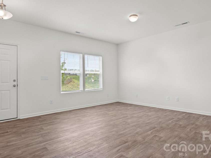 191 Clove Hitch Drive, Statesville, NC 28677.  MLS# CAR4421948, YatesRealty ID 49017. 