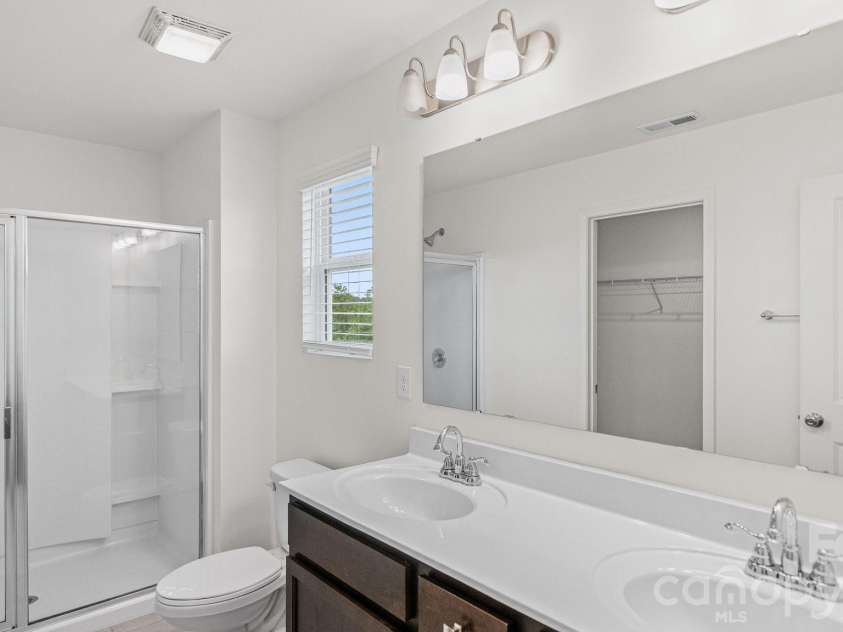191 Clove Hitch Drive, Statesville, NC 28677.  MLS# CAR4421948, YatesRealty ID 49017. 