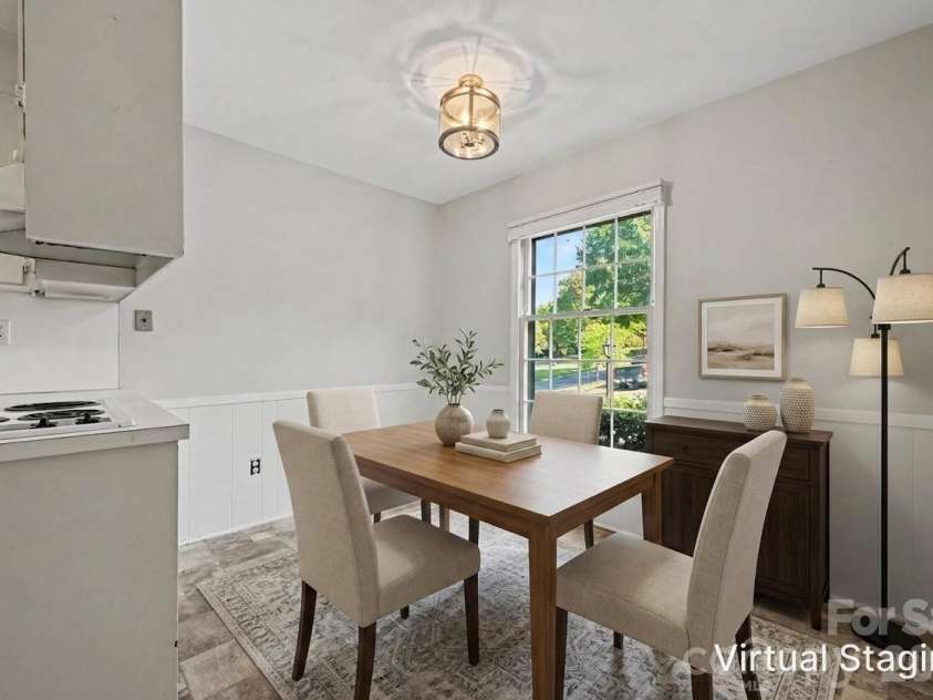 6727 Constitution Lane, Charlotte, NC 28210.  MLS# CAR4418057, YatesRealty ID 49018. 