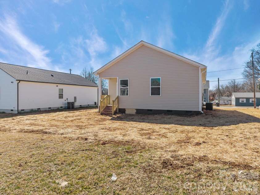 111 Earnhardt Street, Salisbury, NC 28144.  MLS# CAR4340246, YatesRealty ID 4902. 