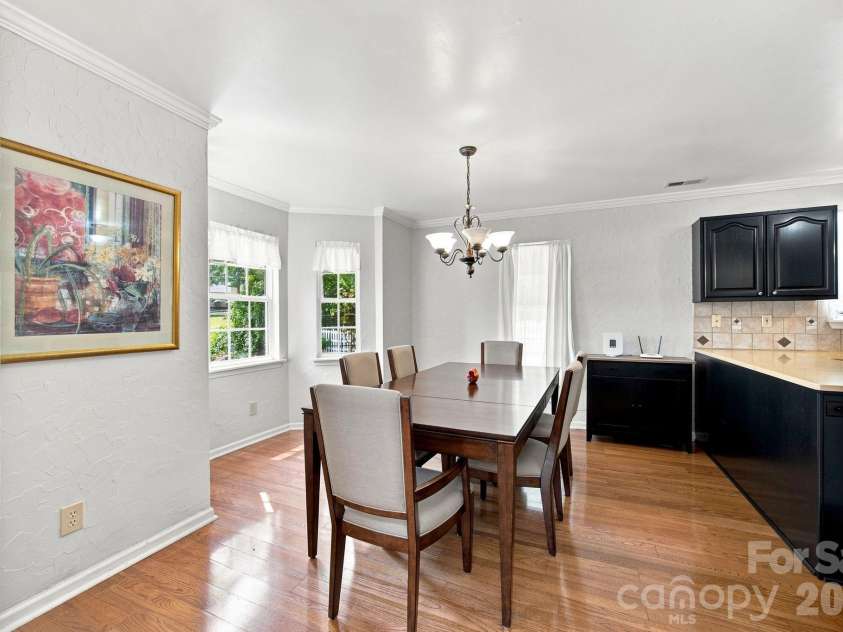 712 Wildwood Drive, Salisbury, NC 28146.  MLS# CAR4421880, YatesRealty ID 49020. 