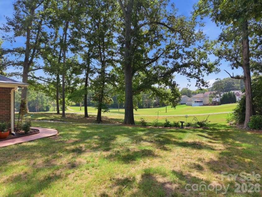 712 Wildwood Drive, Salisbury, NC 28146.  MLS# CAR4421880, YatesRealty ID 49020. 