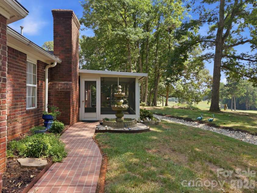 712 Wildwood Drive, Salisbury, NC 28146.  MLS# CAR4421880, YatesRealty ID 49020. 