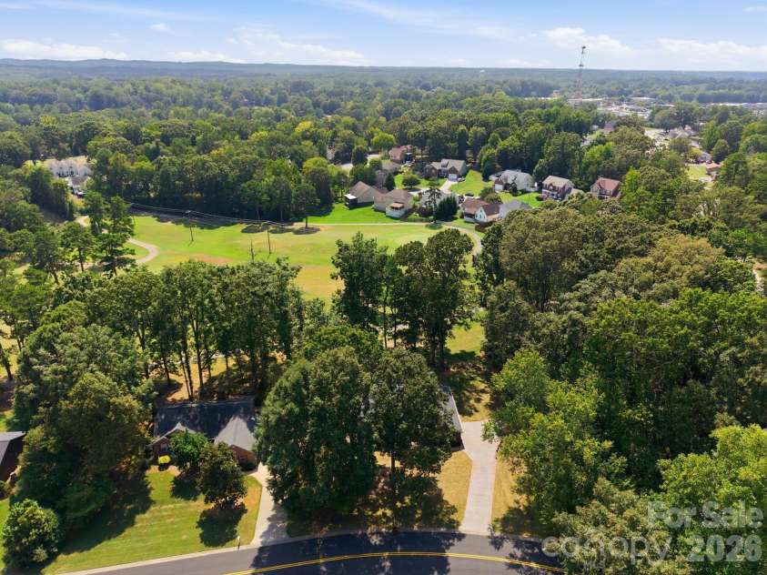 712 Wildwood Drive, Salisbury, NC 28146.  MLS# CAR4421880, YatesRealty ID 49020. 