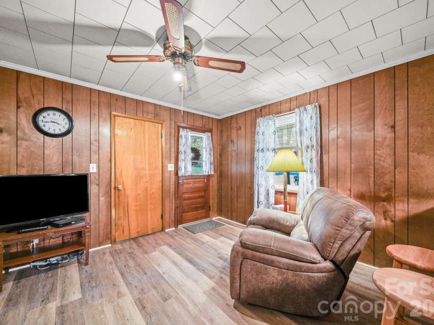 120 Kirkwood Drive, Concord, NC 28025.  MLS# CAR4420881, YatesRealty ID 49021. 