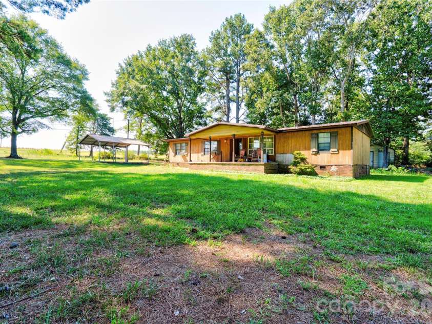 807 Johnnie Bridges Road, Shelby, NC 28150.  MLS# CAR4420066, YatesRealty ID 49023. 