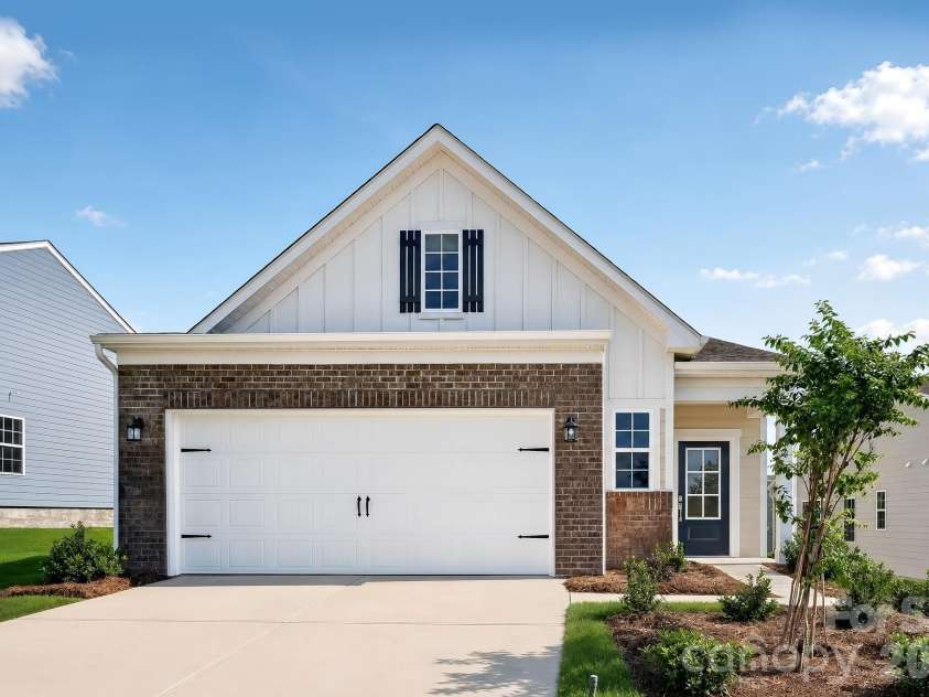 378 Waxhaw Village Road, Lancaster, SC 29720.  MLS# CAR4421966, YatesRealty ID 49026. 