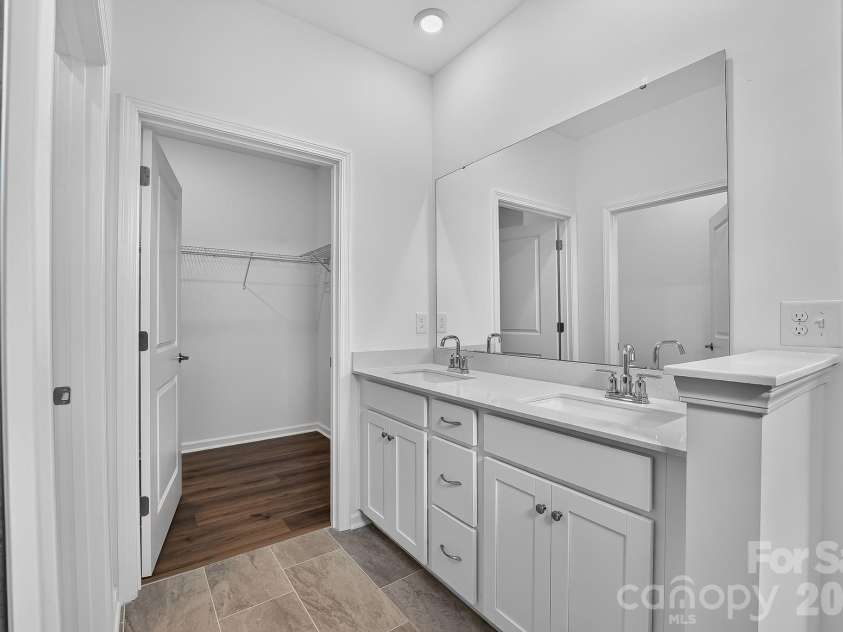 378 Waxhaw Village Road, Lancaster, SC 29720.  MLS# CAR4421966, YatesRealty ID 49026. 