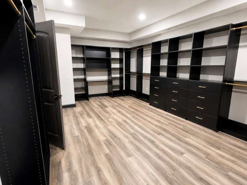 3233 Hahn Scott Road, Mount Pleasant, NC 28124.  MLS# CAR4421971, YatesRealty ID 49027. Full Size $20K Glam Closet in Basement