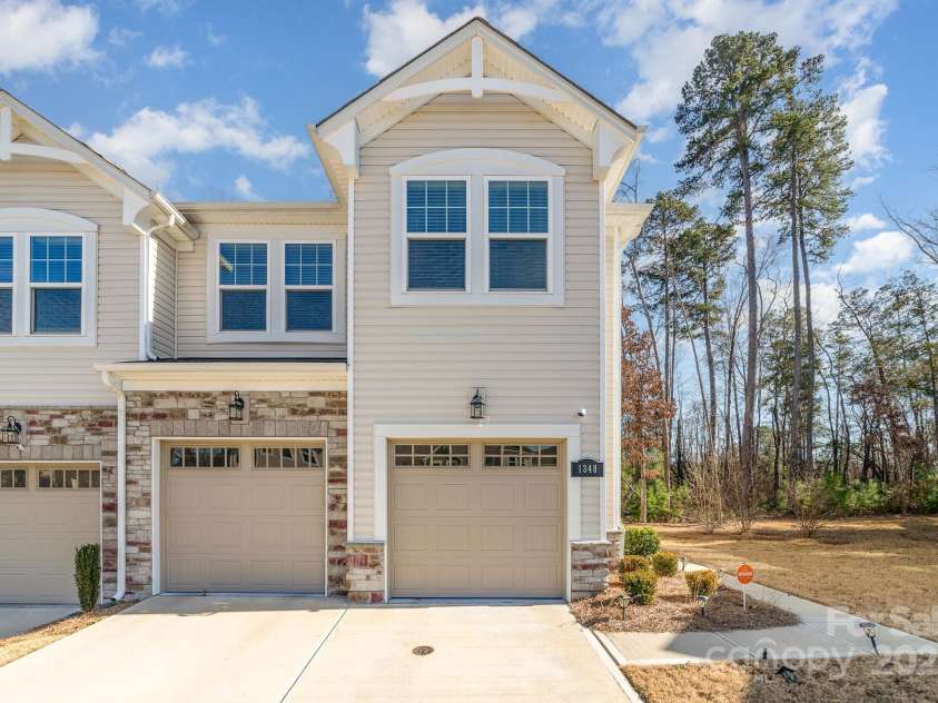 1348 Southern Sugar Drive, Charlotte, NC 28262.  MLS# CAR4221363, YatesRealty ID 4903. 