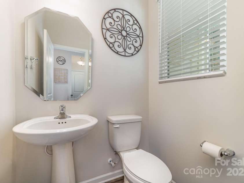 1348 Southern Sugar Drive, Charlotte, NC 28262.  MLS# CAR4221363, YatesRealty ID 4903. 