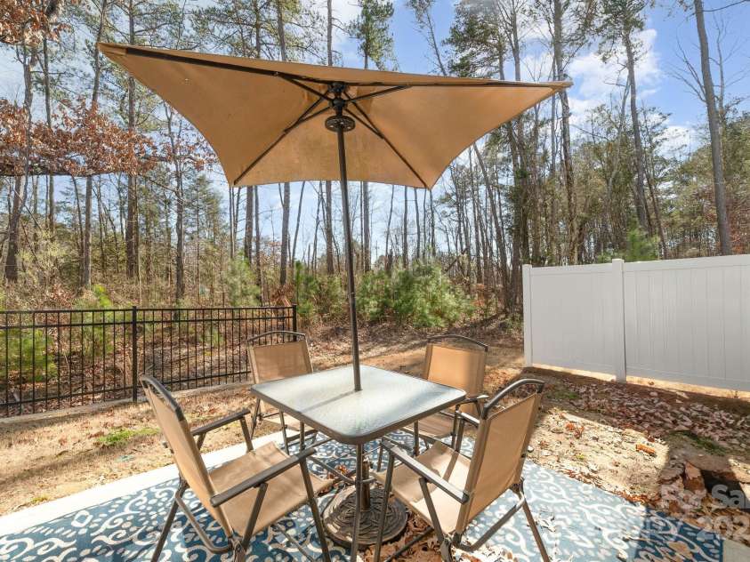 1348 Southern Sugar Drive, Charlotte, NC 28262.  MLS# CAR4221363, YatesRealty ID 4903. 