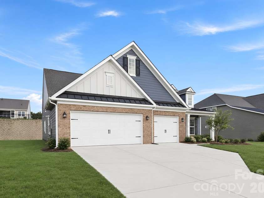 5343 Redbud Road, Lancaster, SC 29720.  MLS# CAR4421975, YatesRealty ID 49030. 