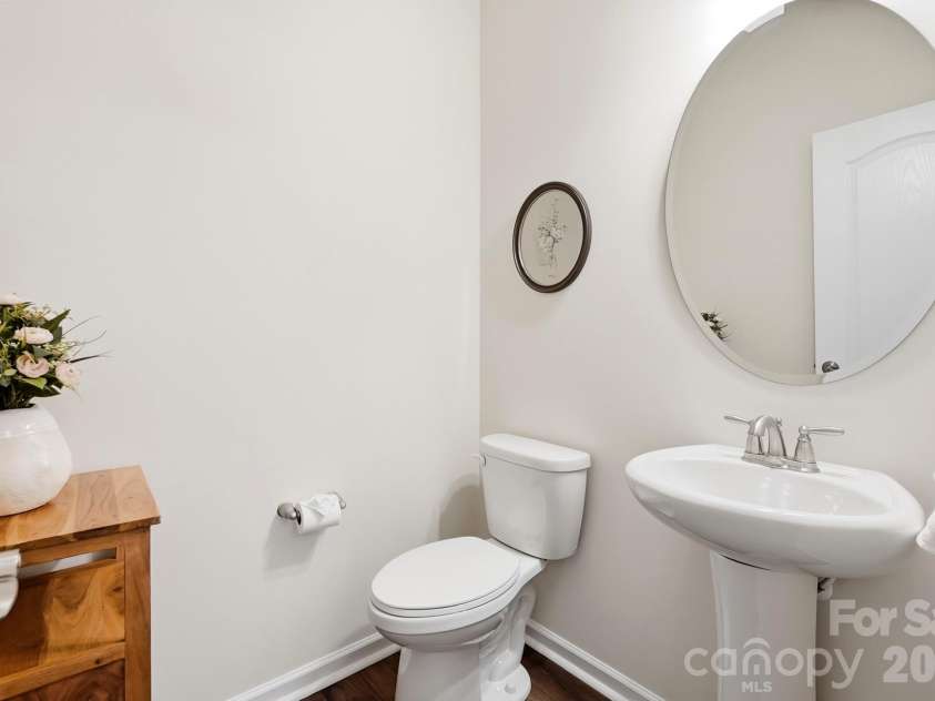 5091 Havencrest Drive, Fort Mill, SC 29715.  MLS# CAR4421716, YatesRealty ID 49031. 