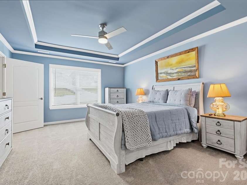 5091 Havencrest Drive, Fort Mill, SC 29715.  MLS# CAR4421716, YatesRealty ID 49031. 