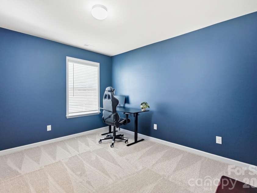 5091 Havencrest Drive, Fort Mill, SC 29715.  MLS# CAR4421716, YatesRealty ID 49031. 