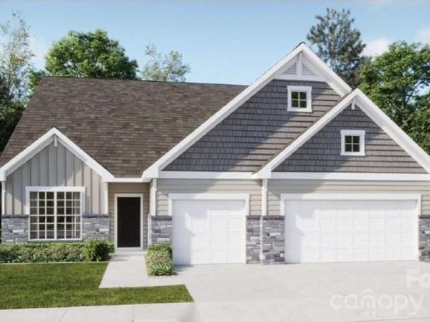 5346 Redbud Road, Lancaster, SC 29720.  MLS# CAR4421981, YatesRealty ID 49032. 