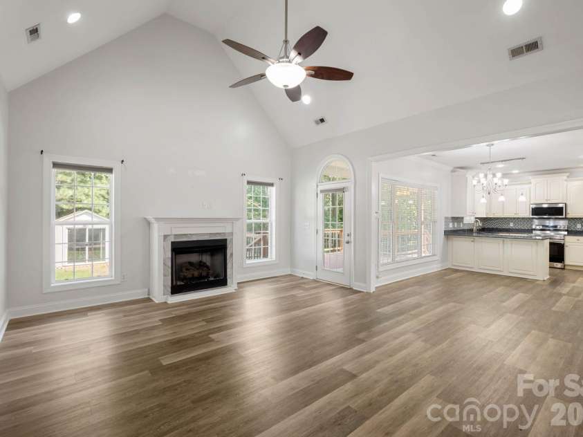 136 Gibralter Point Road, Dallas, NC 28034.  MLS# CAR4420385, YatesRealty ID 49034. 