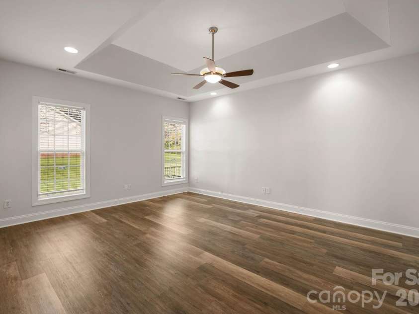136 Gibralter Point Road, Dallas, NC 28034.  MLS# CAR4420385, YatesRealty ID 49034. 