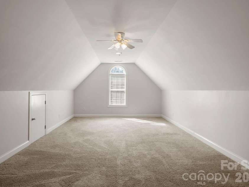 136 Gibralter Point Road, Dallas, NC 28034.  MLS# CAR4420385, YatesRealty ID 49034. 