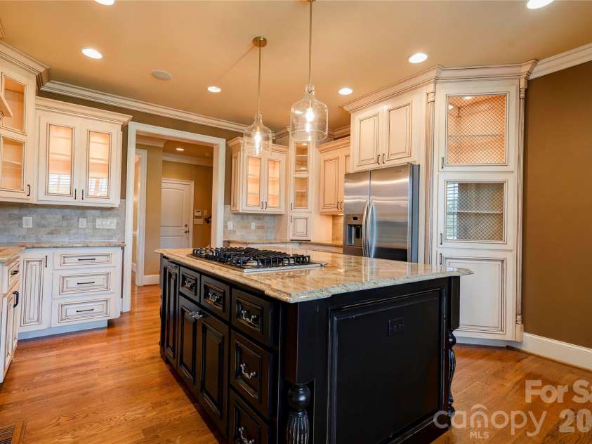 2141 Jack Wilson Road, Shelby, NC 28150.  MLS# CAR4421502, YatesRealty ID 49035. Kitchen