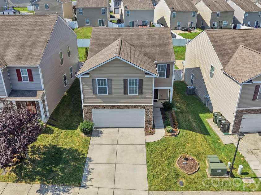 622 Shellbark Drive, Concord, NC 28025.  MLS# CAR4421761, YatesRealty ID 49039. 