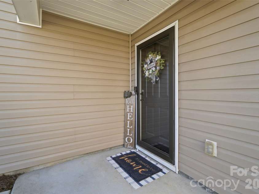 622 Shellbark Drive, Concord, NC 28025.  MLS# CAR4421761, YatesRealty ID 49039. 