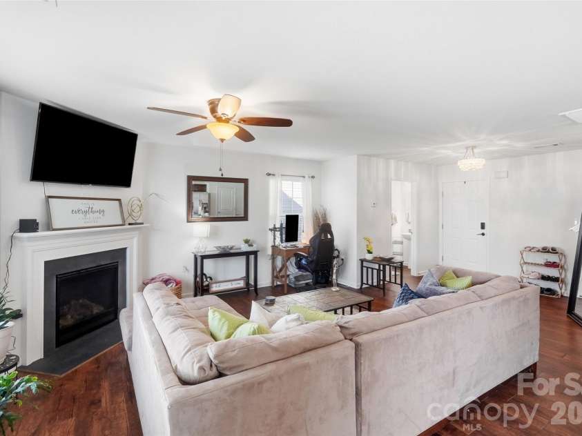 622 Shellbark Drive, Concord, NC 28025.  MLS# CAR4421761, YatesRealty ID 49039. 