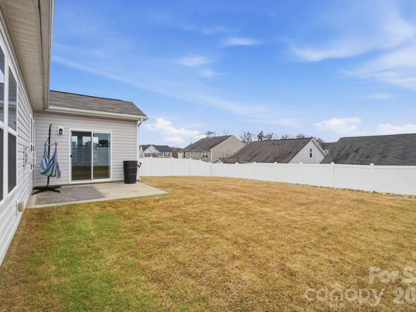 1685 Speartip Lane, Denver, NC 28037.  MLS# CAR4355261, YatesRealty ID 4904. 