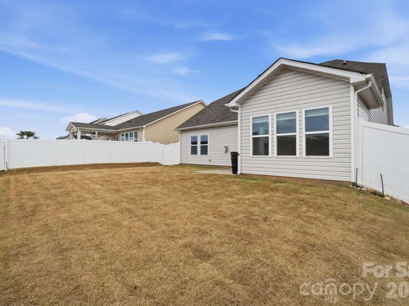 1685 Speartip Lane, Denver, NC 28037.  MLS# CAR4355261, YatesRealty ID 4904. 