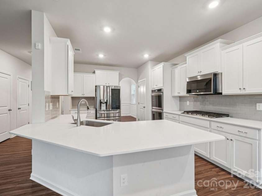 299 Hamptons Cove Road, Troutman, NC 28166.  MLS# CAR4306640, YatesRealty ID 4904. 