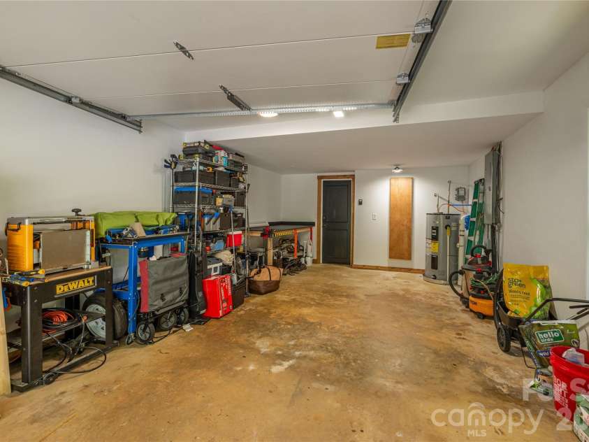 477 Locust Drive, Maggie Valley, NC 28751.  MLS# CAR4420658, YatesRealty ID 49040. 