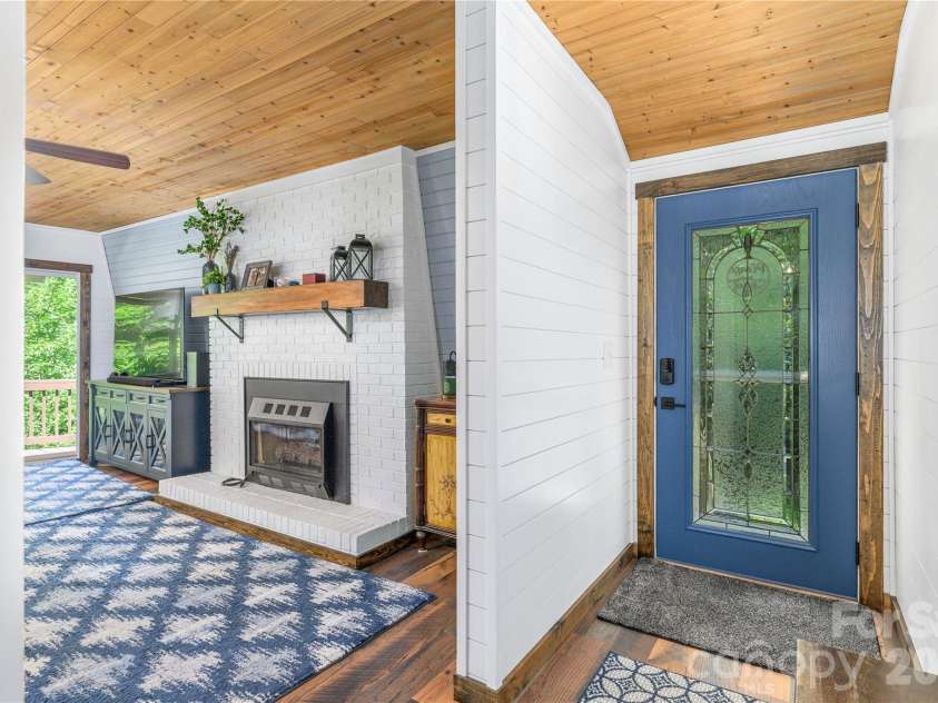 477 Locust Drive, Maggie Valley, NC 28751.  MLS# CAR4420658, YatesRealty ID 49040. 
