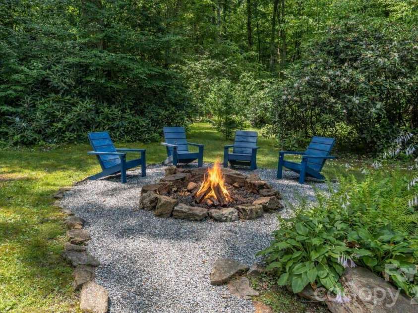 477 Locust Drive, Maggie Valley, NC 28751.  MLS# CAR4420658, YatesRealty ID 49040. Outdoor enjoyment area