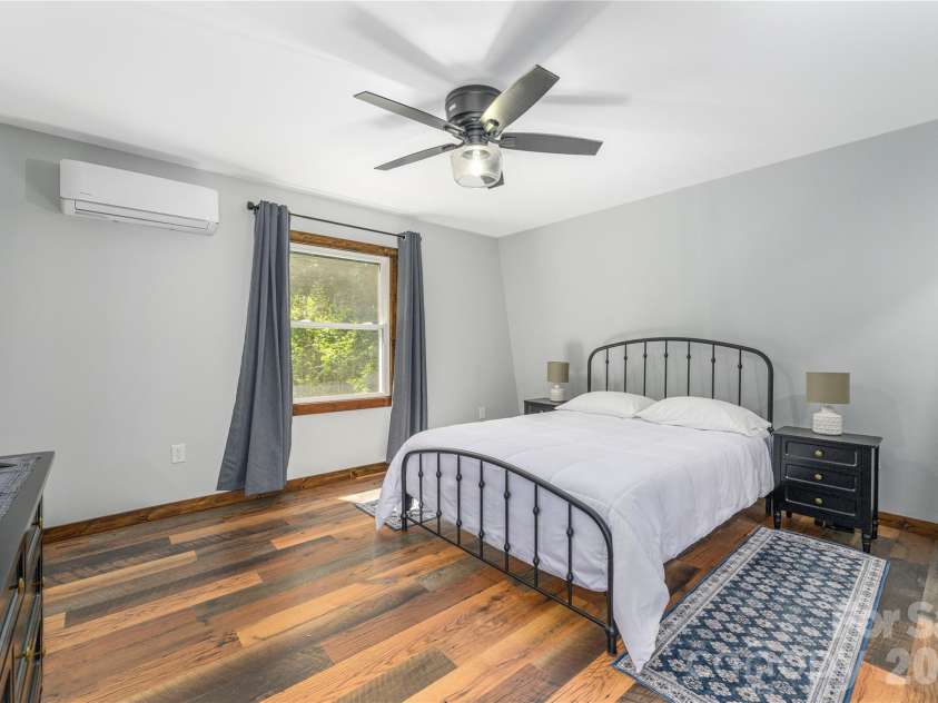 477 Locust Drive, Maggie Valley, NC 28751.  MLS# CAR4420658, YatesRealty ID 49040. Primary bedroom