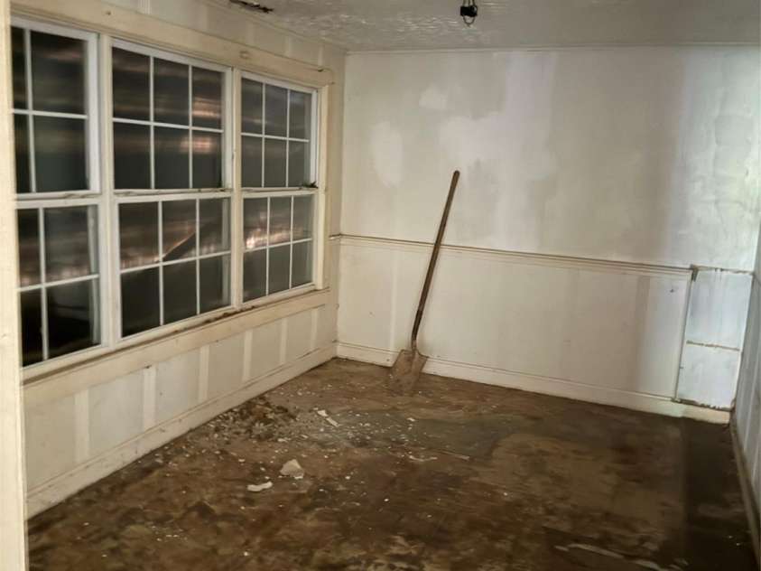 310 Sells Road, Salisbury, NC 28144.  MLS# CAR4421609, YatesRealty ID 49041. 