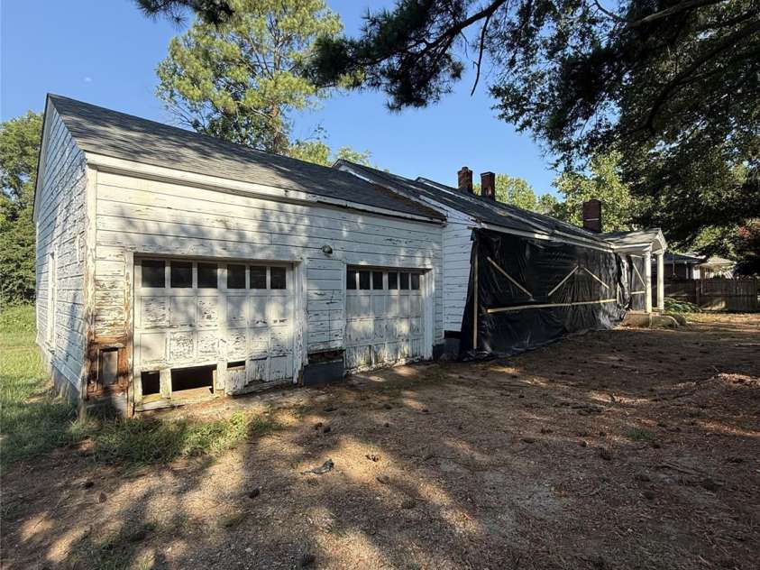 310 Sells Road, Salisbury, NC 28144.  MLS# CAR4421609, YatesRealty ID 49041. 